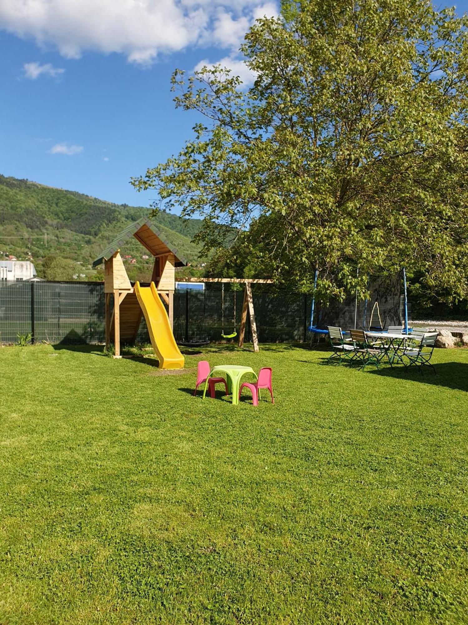 Hanul Doftana Traisteni Exterior photo